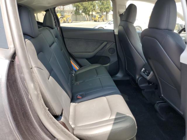 7SAYGDEE5RA233851 - 2024 TESLA MODEL Y GRAY photo 10