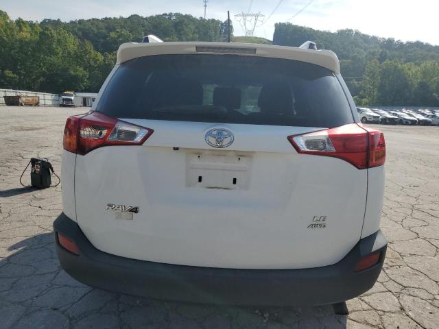 JTMBFREV3FD140979 - 2015 TOYOTA RAV4 LE WHITE photo 6