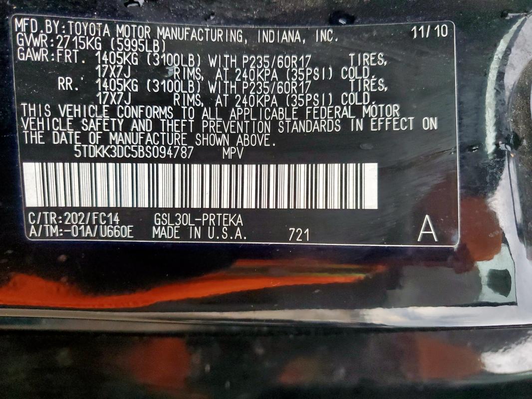 5TDKK3DC5BS094787 - 2011 TOYOTA SIENNA LE BLACK photo 13