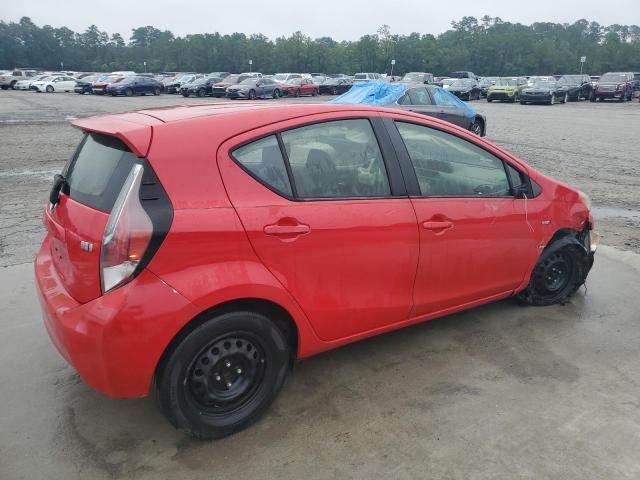 JTDKDTB35F1098404 - 2015 TOYOTA PRIUS C RED photo 3
