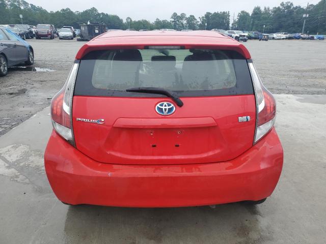 JTDKDTB35F1098404 - 2015 TOYOTA PRIUS C RED photo 6