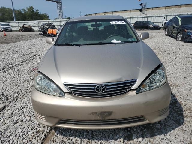 4T1BE32K85U410681 - 2005 TOYOTA CAMRY LE GOLD photo 5