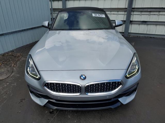 WBAHF3C01MWX20082 - 2021 BMW Z4 SDRIVE30I SILVER photo 5