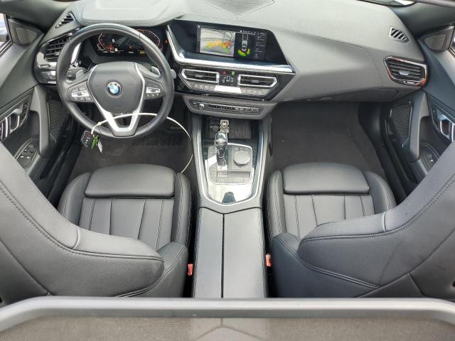 WBAHF3C01MWX20082 - 2021 BMW Z4 SDRIVE30I SILVER photo 8