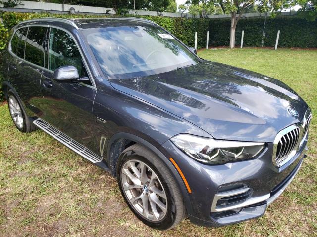5UXTA6C08N9N00594 - 2022 BMW X5 XDRIVE45E GRAY photo 4
