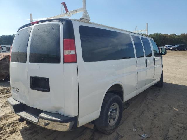 1GAZG1FGXF1214065 - 2015 CHEVROLET EXPRESS G3 LT WHITE photo 3