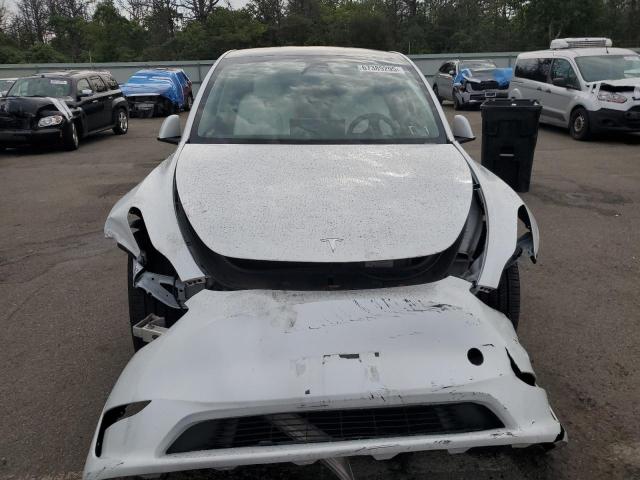 7SAYGDEE9RA301231 - 2024 TESLA MODEL Y Білий фото 5