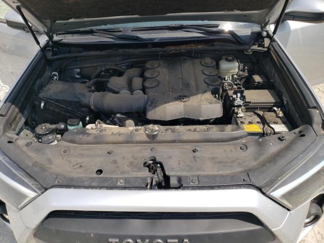 JTEMU5JR6M5906111 - 2021 TOYOTA 4RUNNER SR5/SR5 PREMIUM 银色 照片 12