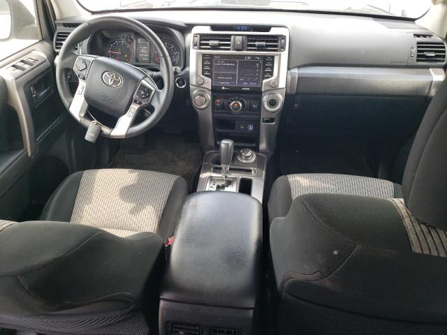 JTEMU5JR6M5906111 - 2021 TOYOTA 4RUNNER SR5/SR5 PREMIUM 银色 照片 8