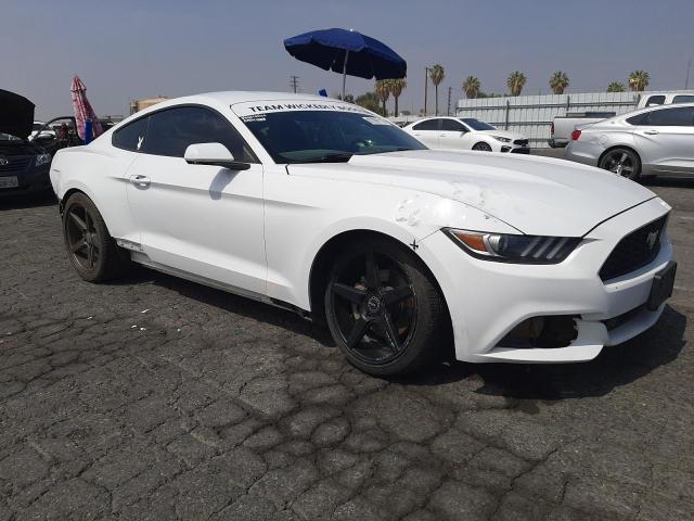 1FA6P8AM8G5303326 - 2016 FORD MUSTANG WHITE photo 4