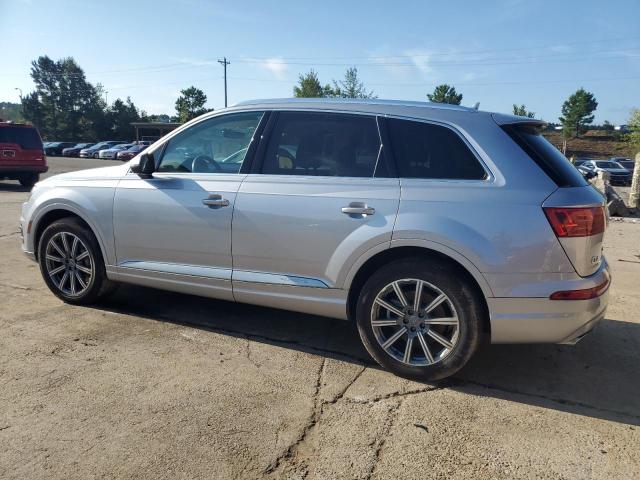 WA1LABF79JD037580 - 2018 AUDI Q7 PREMIUM PLUS Արծաթագույն լուսանկար 2