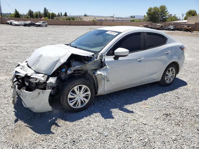 2019 TOYOTA YARIS L, 