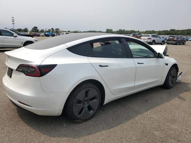 5YJ3E1EA2PF496176 - 2023 TESLA MODEL 3 WHITE photo 3