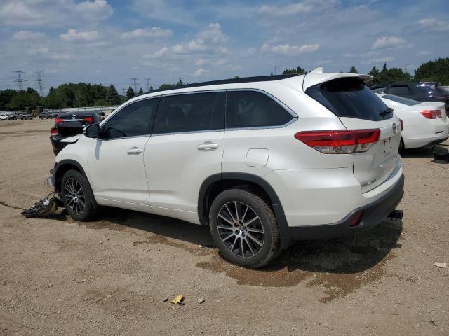 5TDJZRFH9JS549352 - 2018 TOYOTA HIGHLANDER SE Beyaz fotoğraf 2