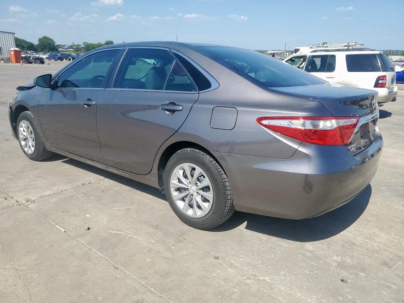 4T1BF1FK9HU410768 - 2017 TOYOTA CAMRY LE GRAY photo 2