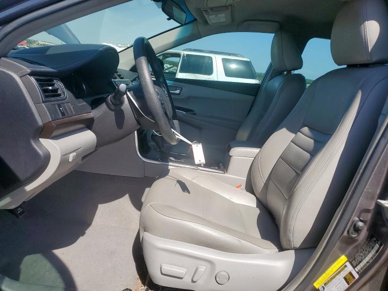 4T1BF1FK9HU410768 - 2017 TOYOTA CAMRY LE GRAY photo 7