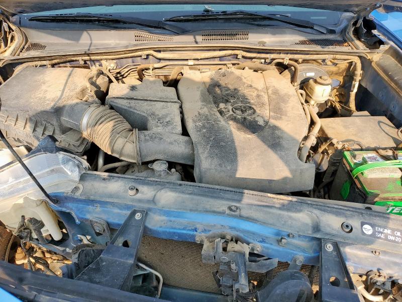 5TFCZ5AN9GX035020 - 2016 TOYOTA TACOMA DOUBLE CAB BLUE photo 11