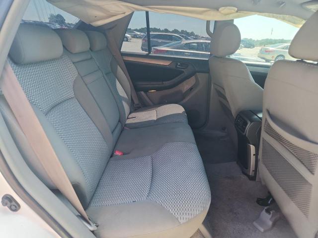 JTEZU14R18K021283 - 2008 TOYOTA 4RUNNER SR5 WHITE photo 11