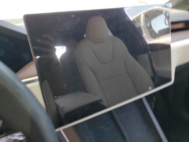 7SAXCBE56RF438318 - 2024 TESLA MODEL X GRAY photo 9