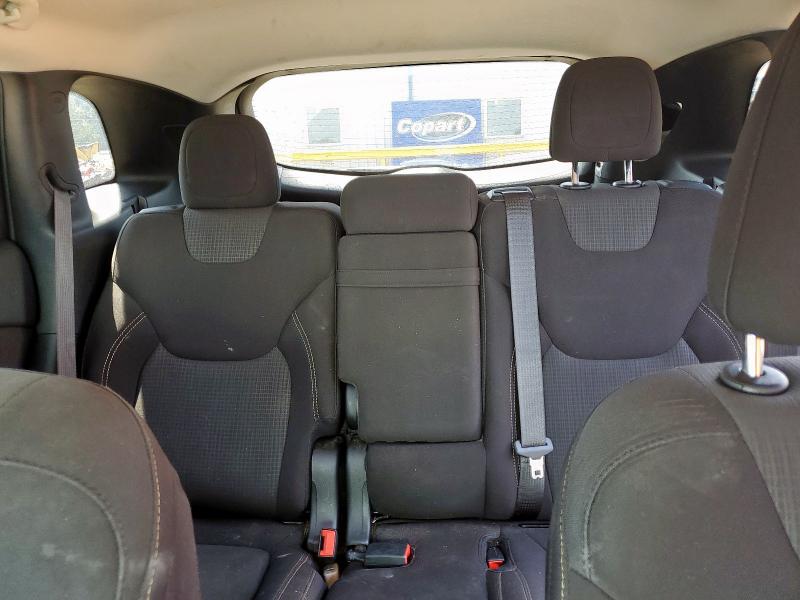 1C4PJLCB8HW617777 - 2017 JEEP CHEROKEE LATITUDE WHITE photo 10