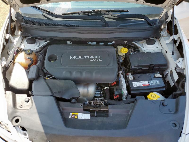 1C4PJLCB8HW617777 - 2017 JEEP CHEROKEE LATITUDE WHITE photo 12