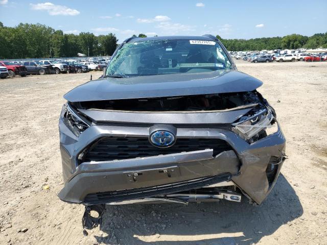 4T3RWRFV7MU032376 - 2021 TOYOTA RAV4 XLE SILVER photo 5