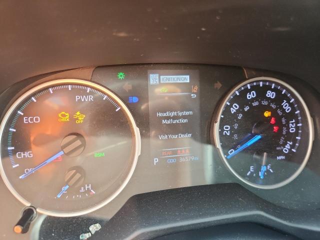 4T3RWRFV7MU032376 - 2021 TOYOTA RAV4 XLE SILVER photo 9