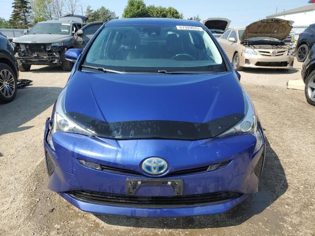 JTDKARFU3H3535368 - 2017 TOYOTA PRIUS BLUE photo 5