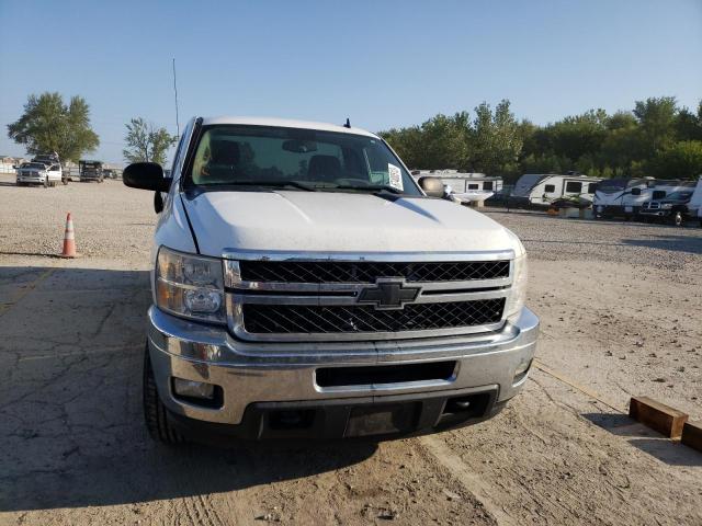 1GC0CXCG3BF102613 - 2011 CHEVROLET SILVERADO C2500 HEAVY DUTY LT WHITE photo 5