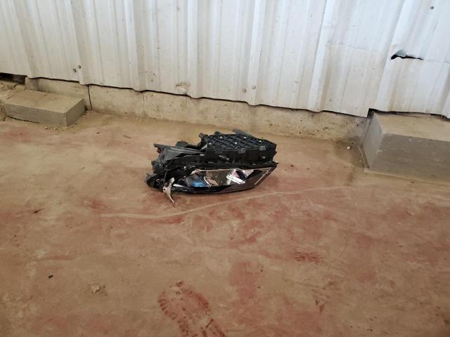 3C4NJCBB0JT137236 - 2018 JEEP COMPASS LATITUDE BLACK photo 13