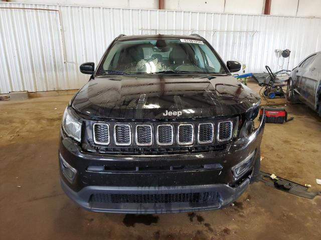 3C4NJCBB0JT137236 - 2018 JEEP COMPASS LATITUDE BLACK photo 5
