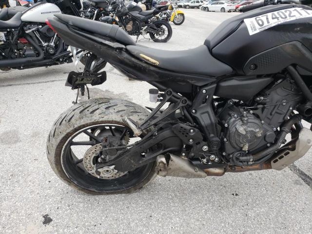 JYARM32E5NA003754 - 2022 YAMAHA MT07 BLACK photo 9