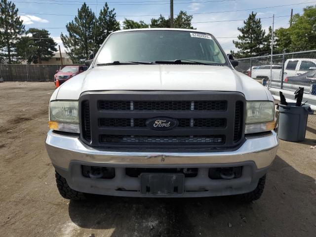 1FTNW21L24EB92619 - 2004 FORD F250 SUPER DUTY WHITE photo 5