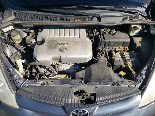 5TDYK4CC2AS299080 - 2010 TOYOTA SIENNA XLE GRAY photo 12