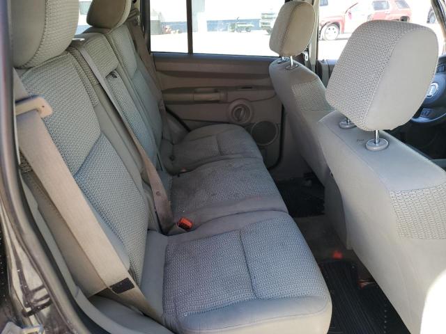 1J8HG48N26C158264 - 2006 JEEP COMMANDER BLACK photo 11