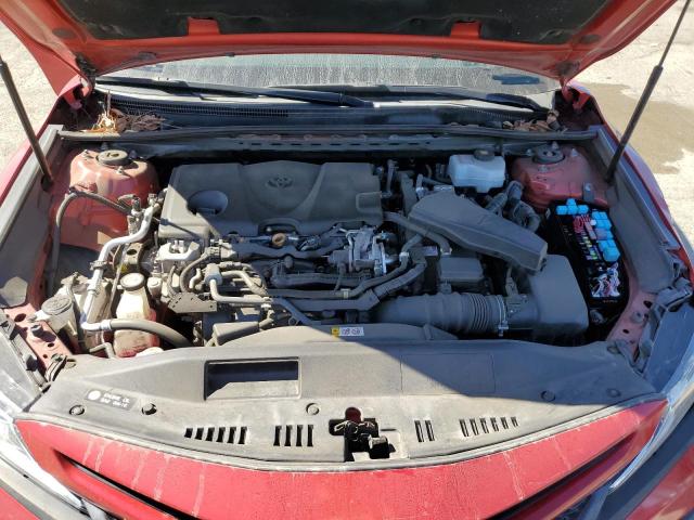 4T1J31AK4LU010170 - 2020 TOYOTA CAMRY SE RED photo 11