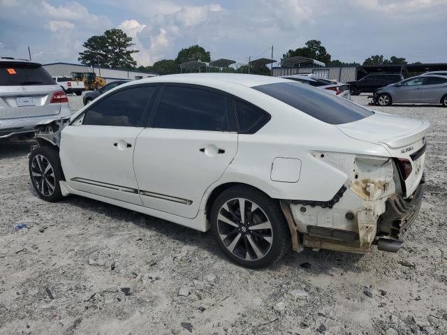 1N4AL3APXJC104817 - 2018 NISSAN ALTIMA 2.5 თეთრი ფოტო 2