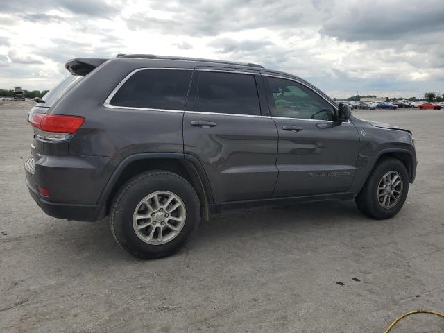 1C4RJFAG7JC420096 - 2018 JEEP GRAND CHEROKEE LAREDO 灰色 照片 3