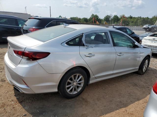 5NPE24AF8JH717714 - 2018 HYUNDAI SONATA SE SILVER photo 3