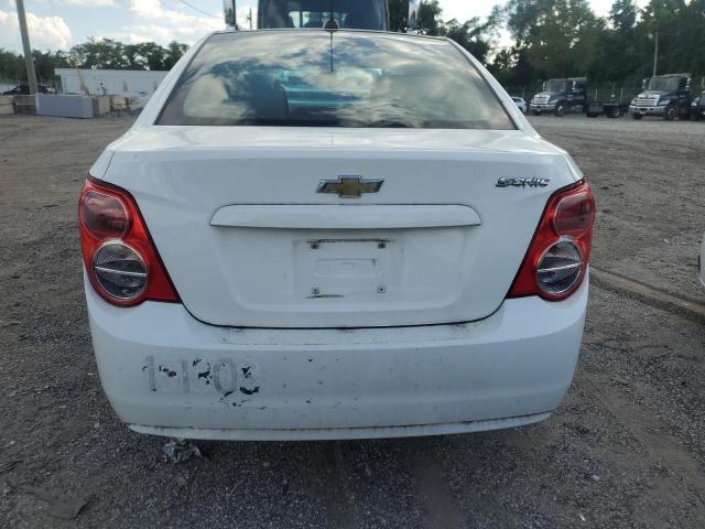 1G1JA5SG6F4117018 - 2015 CHEVROLET SONIC LS WHITE photo 6