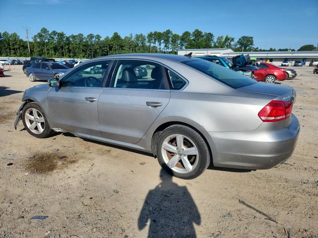 1VWBP7A39DC094290 - 2013 VOLKSWAGEN PASSAT SE ვერცხლისფერი ფოტო 2