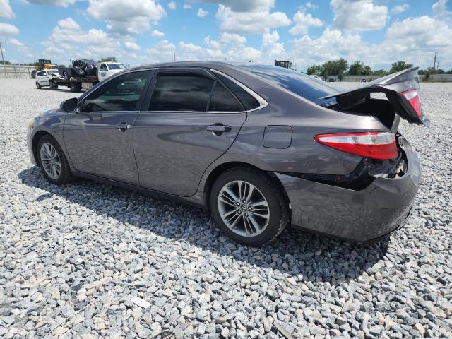 4T1BF1FK9GU596147 - 2016 TOYOTA CAMRY LE GRAY photo 2