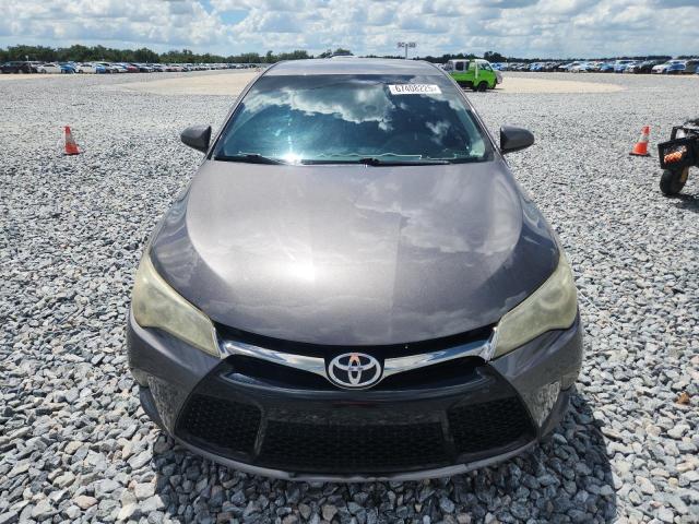 4T1BF1FK9GU596147 - 2016 TOYOTA CAMRY LE GRAY photo 5