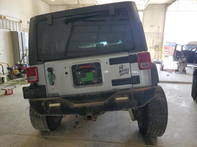 1C4BJWDG6JL833429 - 2018 JEEP WRANGLER UNLIMITED SPORT ვერცხლისფერი ფოტო 6