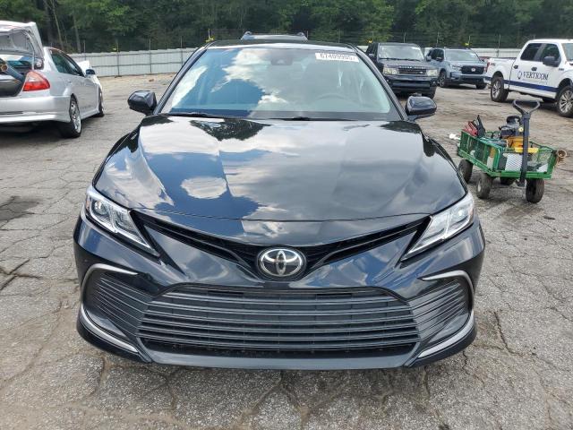 4T1C11AK2PU802516 - 2023 TOYOTA CAMRY LE შავი ფოტო 5