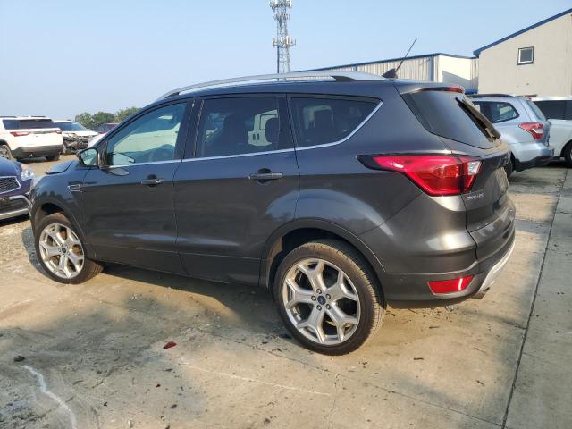 1FMCU9J90KUB91980 - 2019 FORD ESCAPE TITANIUM ნაცრისფერი ფოტო 2