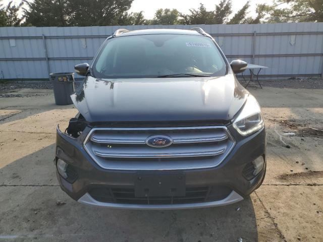 1FMCU9J90KUB91980 - 2019 FORD ESCAPE TITANIUM ნაცრისფერი ფოტო 5