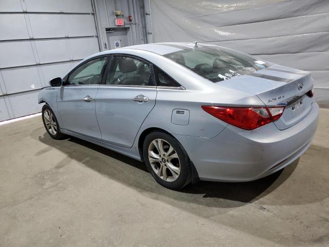 5NPEC4AC5DH618064 - 2013 HYUNDAI SONATA SE SILVER photo 2