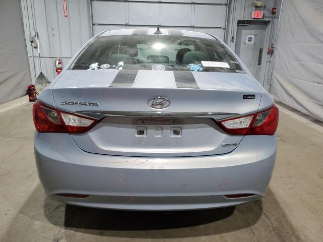 5NPEC4AC5DH618064 - 2013 HYUNDAI SONATA SE SILVER photo 6