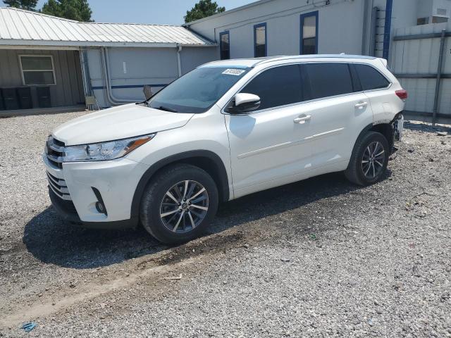 2018 TOYOTA HIGHLANDER SE, 